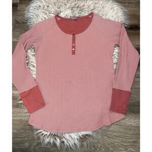 Columbia women’s long sleeve shirt